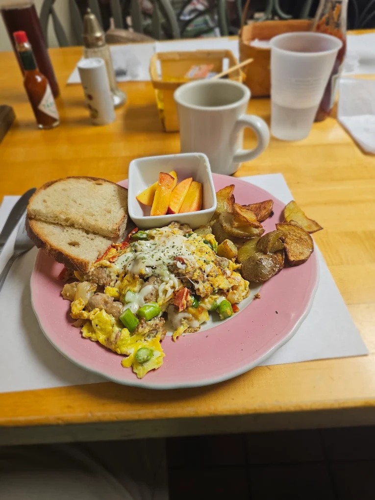 Western omelette with toast, potatoes, and fruit at the Red Barn Cafe